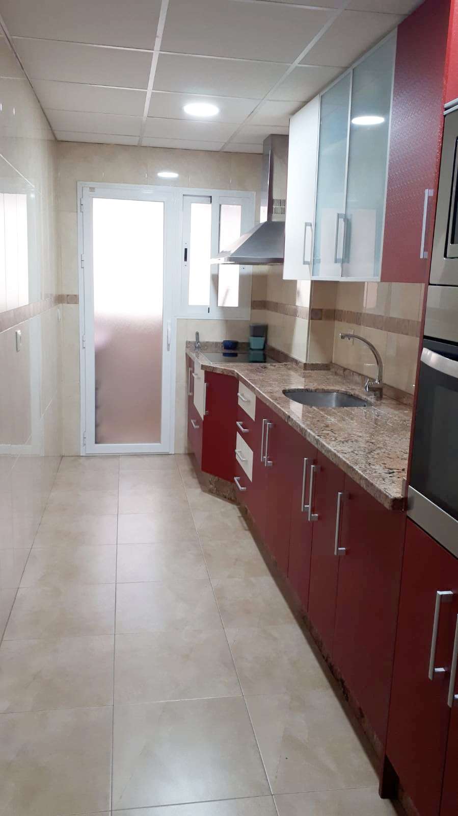 Fotografía del inmueble reportado: 850 €/mes — Granada, Granada
