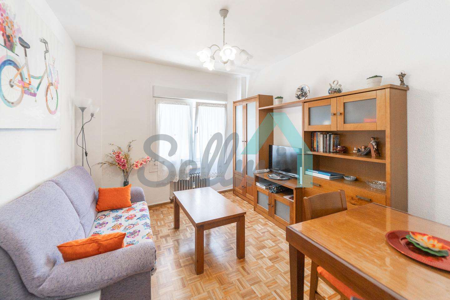 Fotografía del inmueble reportado: 800 €/mes — Oviedo, Oviedo