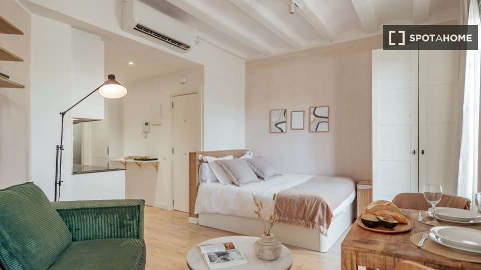 Fotografía del inmueble reportado: 2.484 €/mes — Barcelona, Barcelona