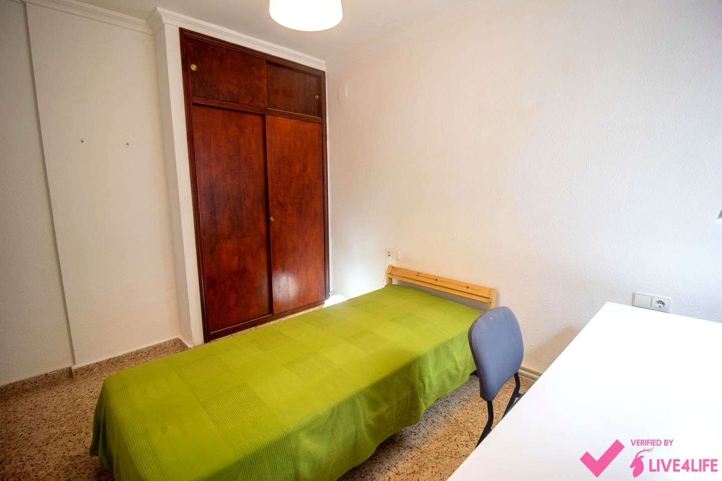Fotografía del inmueble reportado: 430 €/mes — Valencia, Valencia