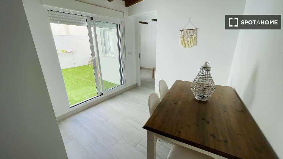 Fotografía del inmueble reportado: 2.385 €/mes — Valencia, Valencia