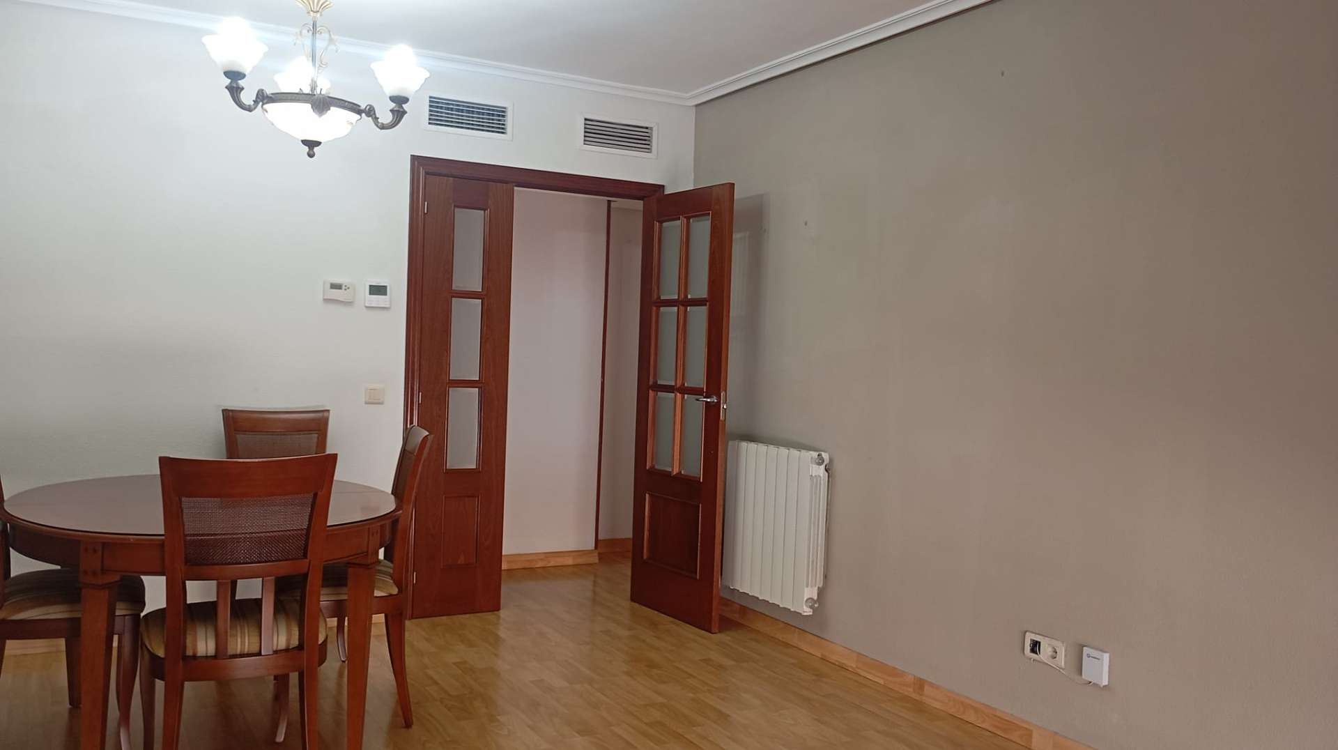 Fotografía del inmueble reportado: 900 €/mes — Zaragoza, Zaragoza
