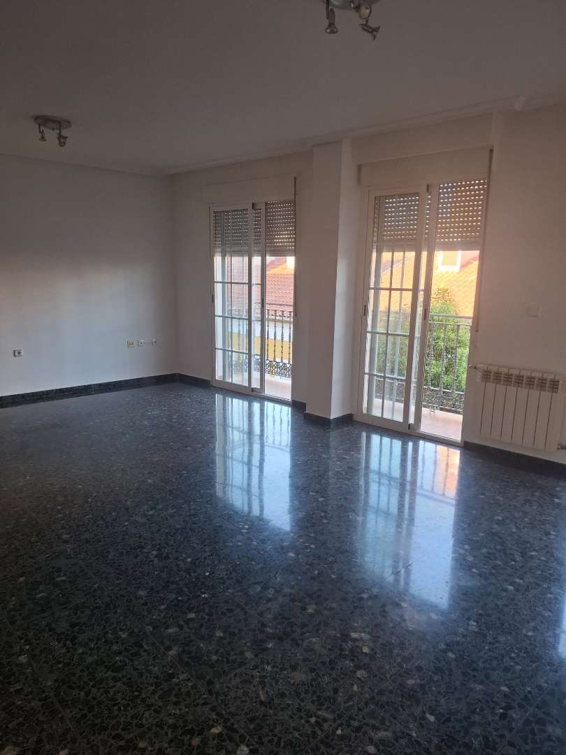 Fotografía del inmueble reportado: 1.100 €/mes — Albacete, Albacete
