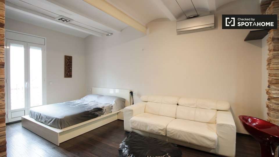 Fotografía del inmueble reportado: 1.240 €/mes — Barcelona, Barcelona