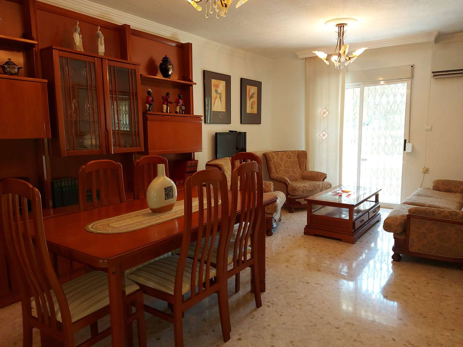 Fotografía del inmueble reportado: 950 €/mes — Granada, Granada